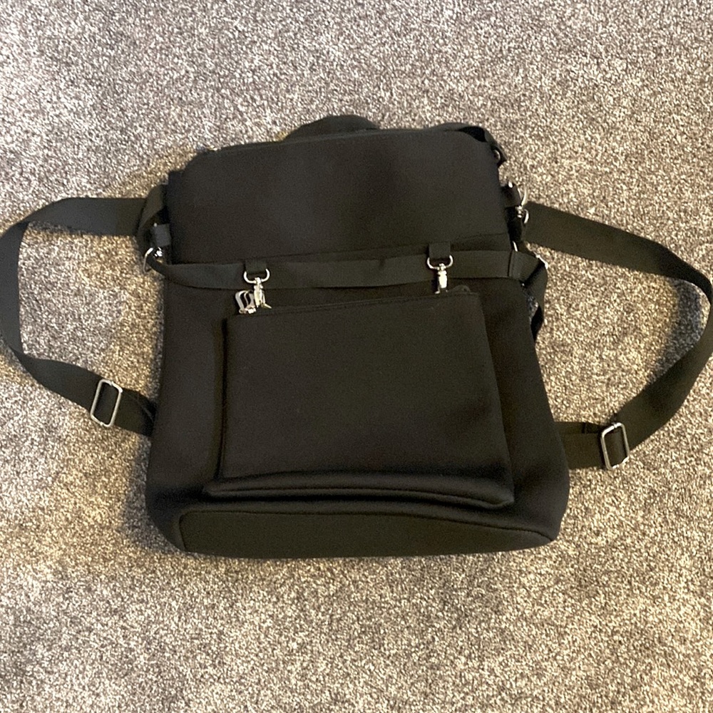 Fabletics black 3 in 1 backpack and purses New!